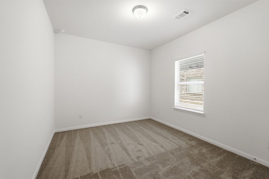 Spacious, unfurnished interior of a new home in Sagebrook, Argyle (Image 25).