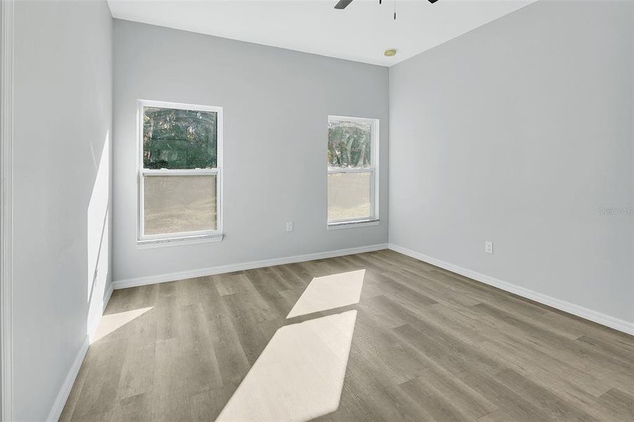 Spacious, unfurnished interior of a new home in , Deland (Image 21).