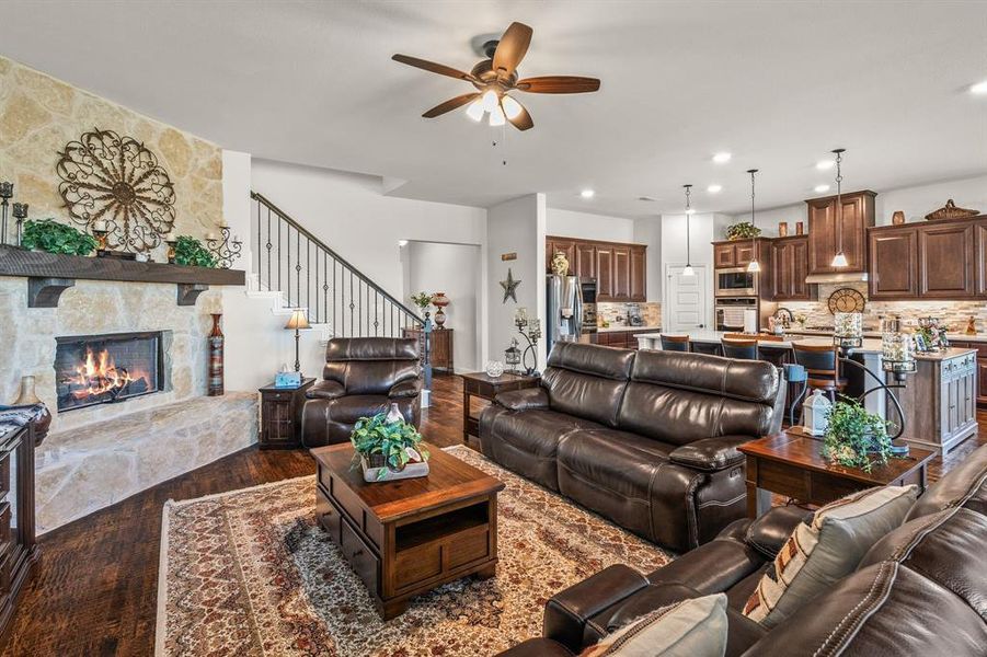 Furnished interior view inside a new home in , Blue Ridge (Image 14).