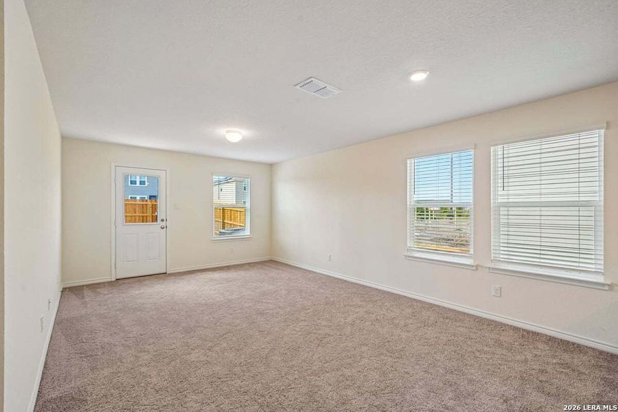 Spacious, unfurnished interior of a new home in The Granary - Villa Collection, San Antonio (Image 12). Spacious, unfurnished interior of a new home in The Granary - Villa Collection, San Antonio (Image 12).