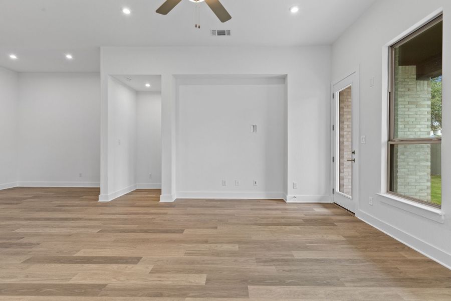 3br New Home in Georgetown, TX.  - Slide 20