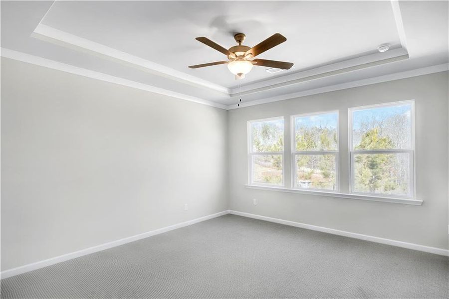 Spacious, unfurnished interior of a new home in Enclave at Parkway Village, Fairburn (Image 9).