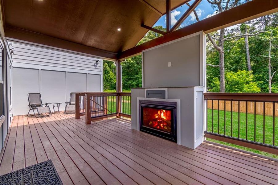 Exterior details and patio area of a home in , Decatur (Image 30).