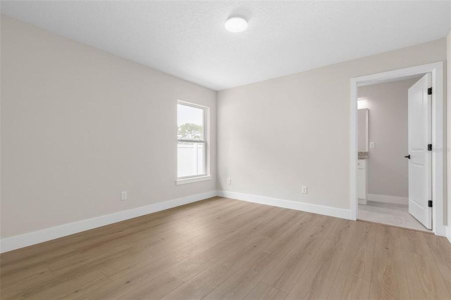 Spacious, unfurnished interior of a new home in , Palm Coast (Image 54).