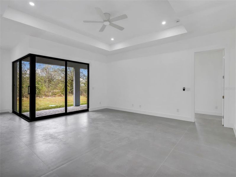 Spacious, unfurnished interior of a new home in , Port Charlotte (Image 43).