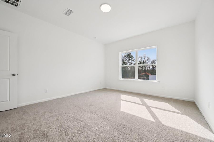 23-web-or-mls-Emeline Wy-S2402-023