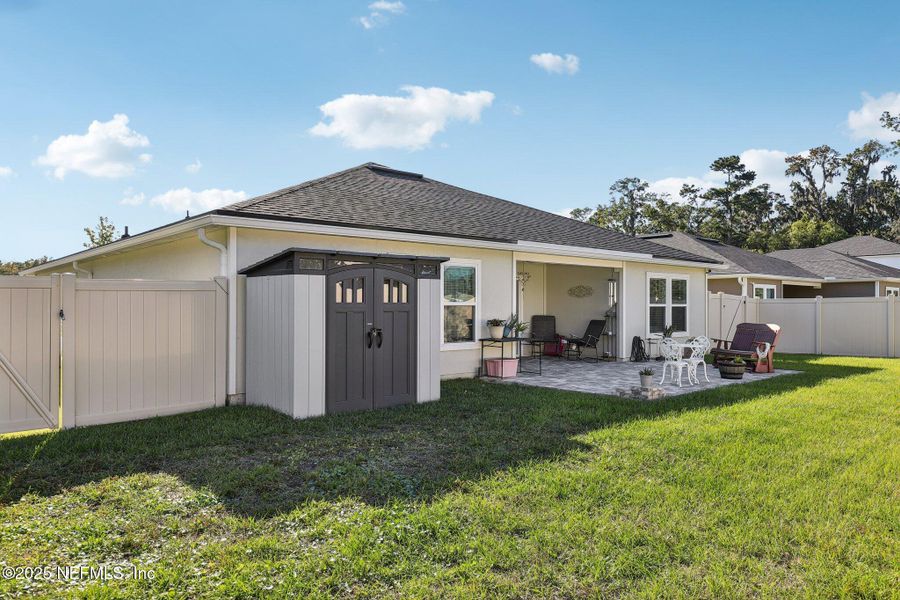 Exterior details and patio area of a home in Creekside Manor, Jacksonville (Image 3). Exterior details and patio area of a home in Creekside Manor, Jacksonville (Image 3).