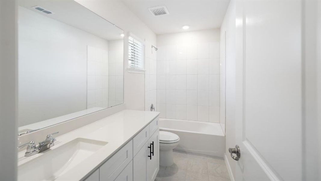 Furnished interior view inside a new home in The Landing at Hidden Lakes, McKinney (Image 11).