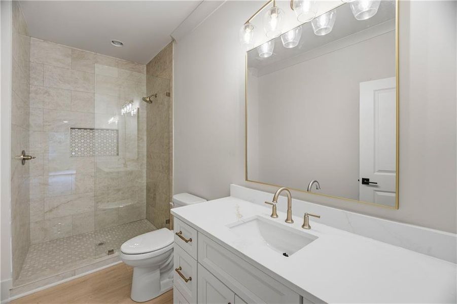 Furnished interior view inside a new home in , Buford (Image 19).