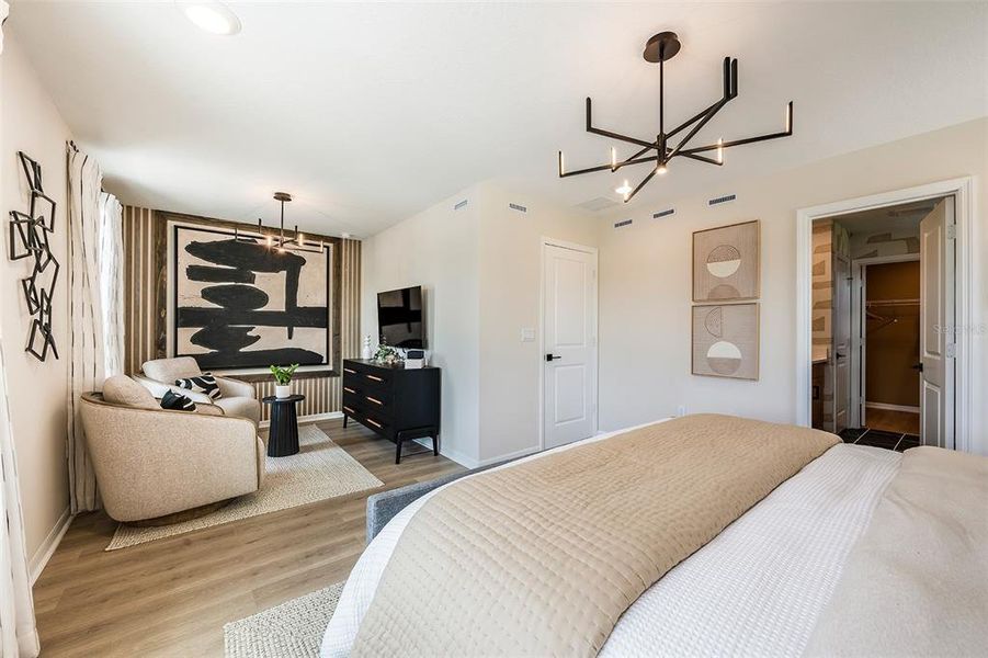 Furnished interior view inside a new home in Aulin Square, Oviedo (Image 8).