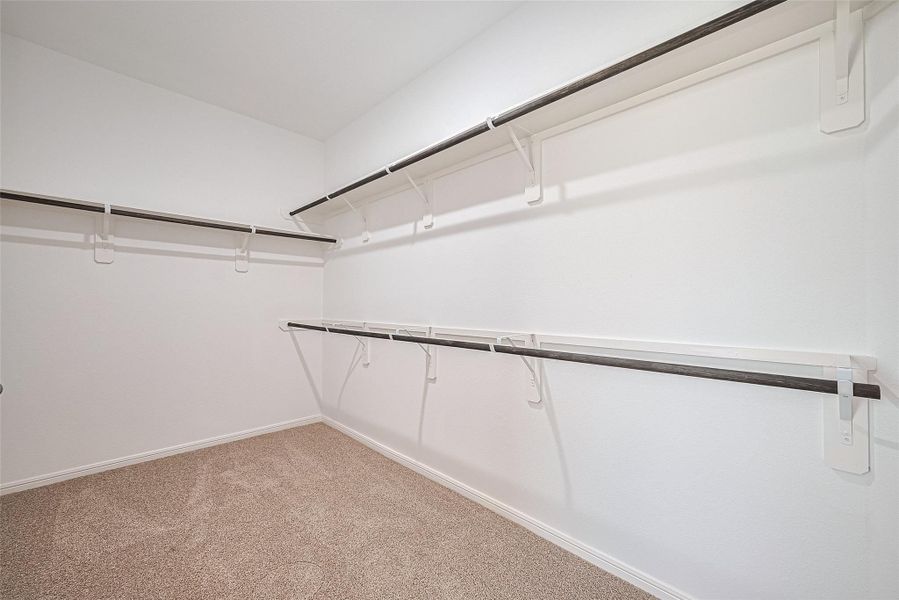 Spacious, unfurnished interior of a new home in Lago Mar, Texas City (Image 12). Spacious, unfurnished interior of a new home in Lago Mar, Texas City (Image 12).