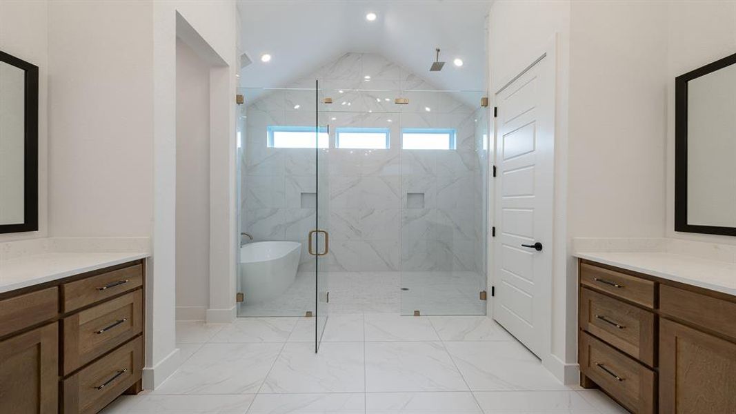 Furnished interior view inside a new home in Enchanted Creek, Lucas (Image 11).