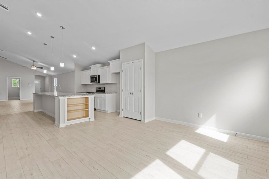 Spacious, unfurnished interior of a new home in Butler Farms, Liberty Hill (Image 18). Spacious, unfurnished interior of a new home in Butler Farms, Liberty Hill (Image 18).
