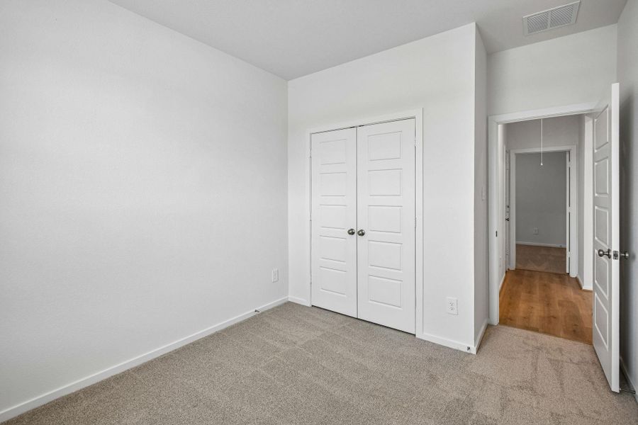 Spacious, unfurnished interior of a new home in Riviera Pines - Premier Series, Huffman (Image 29).