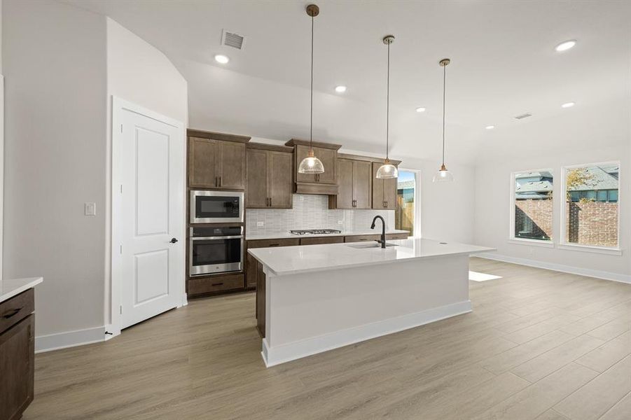 715 Bluestem- Kitchen-1