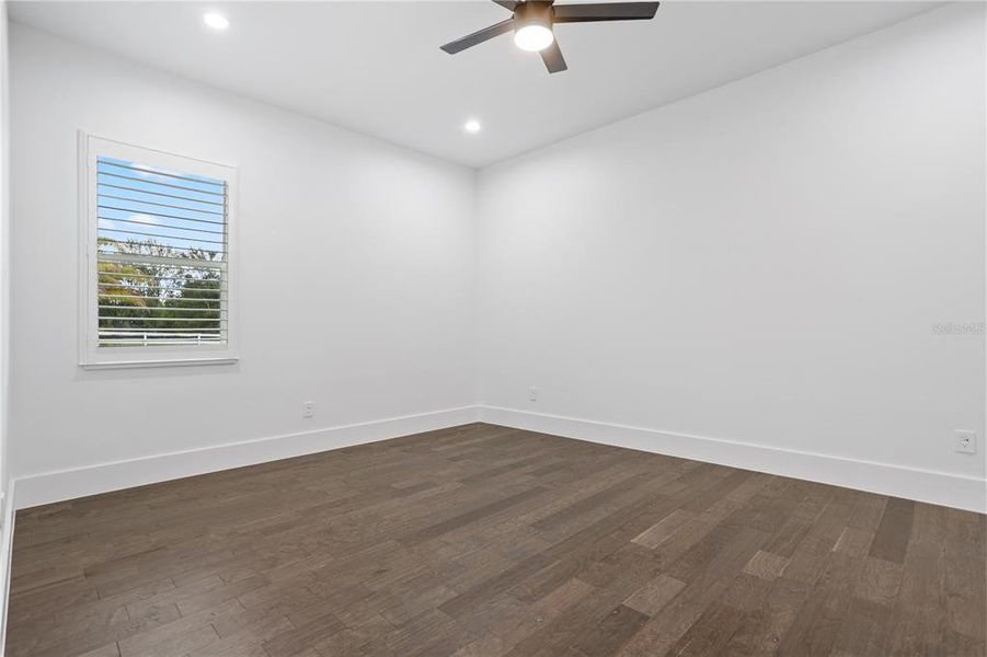 Spacious, unfurnished interior of a new home in , Eustis (Image 56).