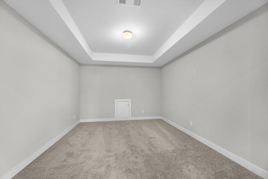 Spacious, unfurnished interior of a new home in Jordan Ranch, Katy (Image 21).