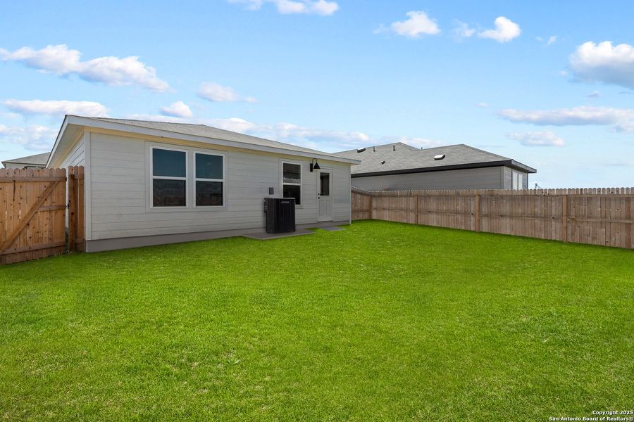 Exterior details and patio area of a home in Meadows at Clear Springs, New Braunfels (Image 3).