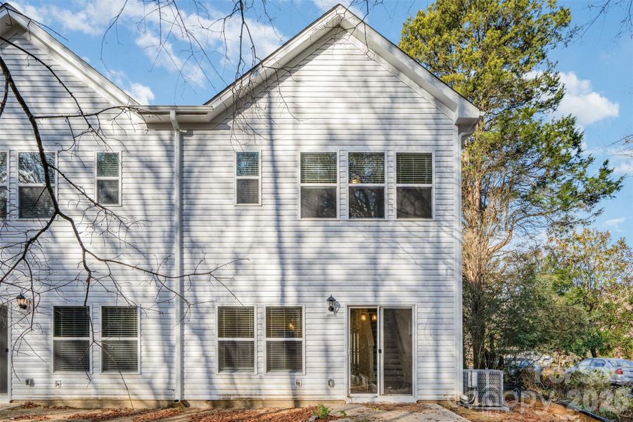 Image 30 of a home in .