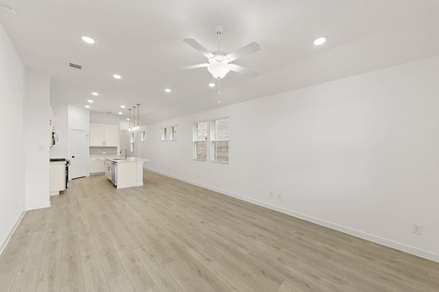 Open Kitchen-Living-Dining Room Open Kitchen-Living-Dining Room