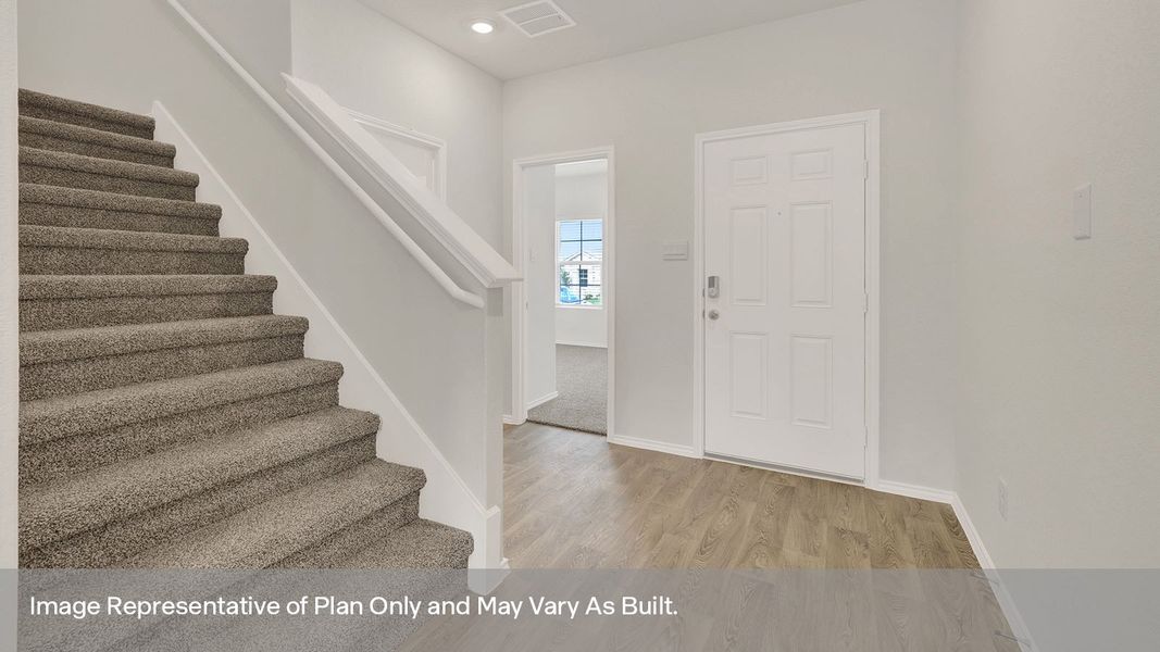 Spacious, unfurnished interior of a new home in Arroyo Ranch, Seguin (Image 14). Spacious, unfurnished interior of a new home in Arroyo Ranch, Seguin (Image 14).