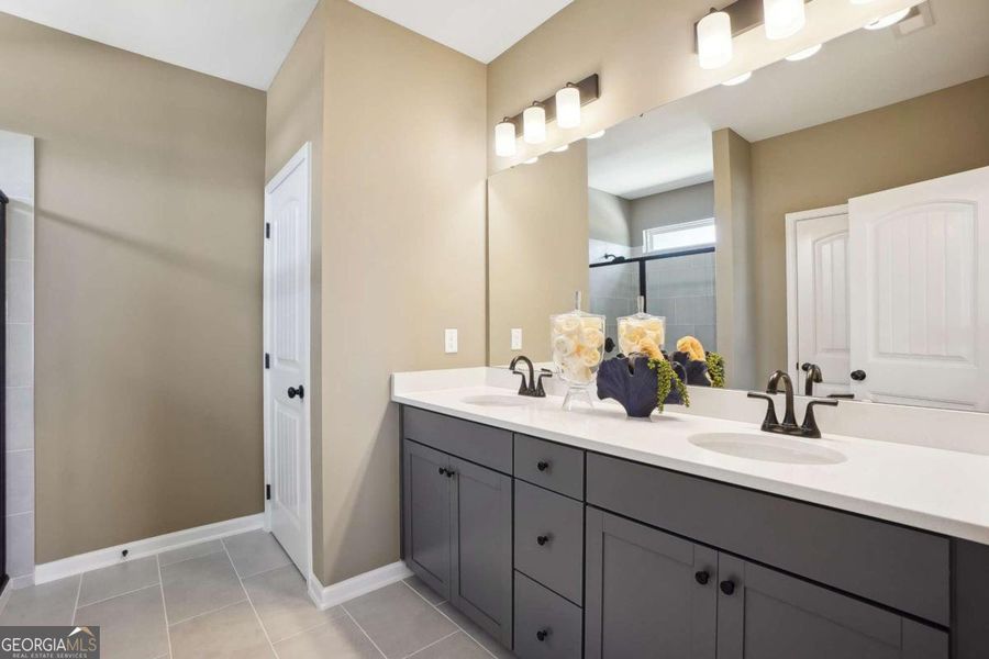 Furnished interior view inside a new home in Trellis Park, Hampton (Image 21). Furnished interior view inside a new home in Trellis Park, Hampton (Image 21).