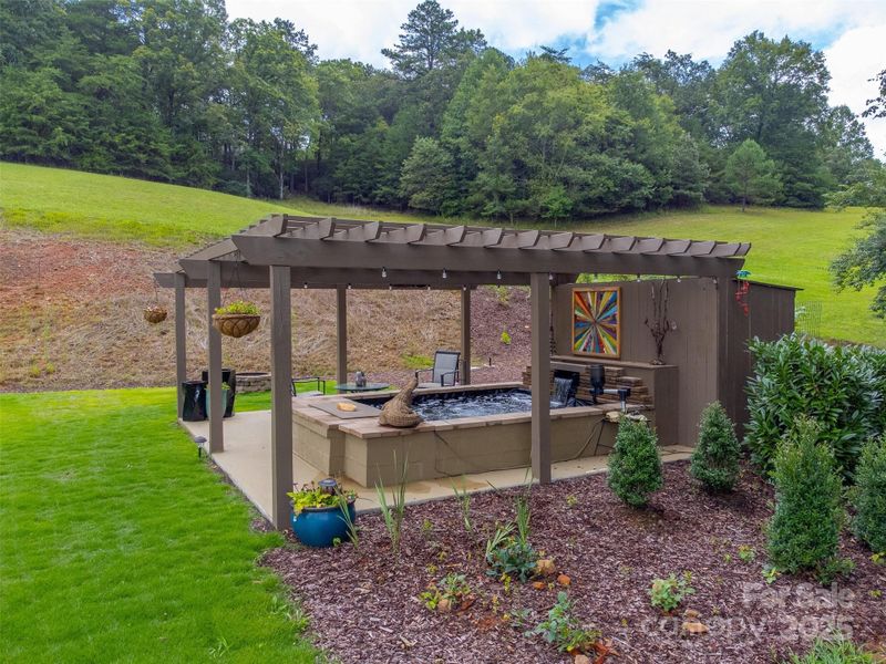 Image 25 of a home in .