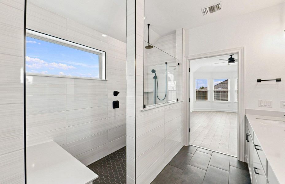 Furnished interior view inside a new home in Crescent Bluff, Georgetown (Image 10).