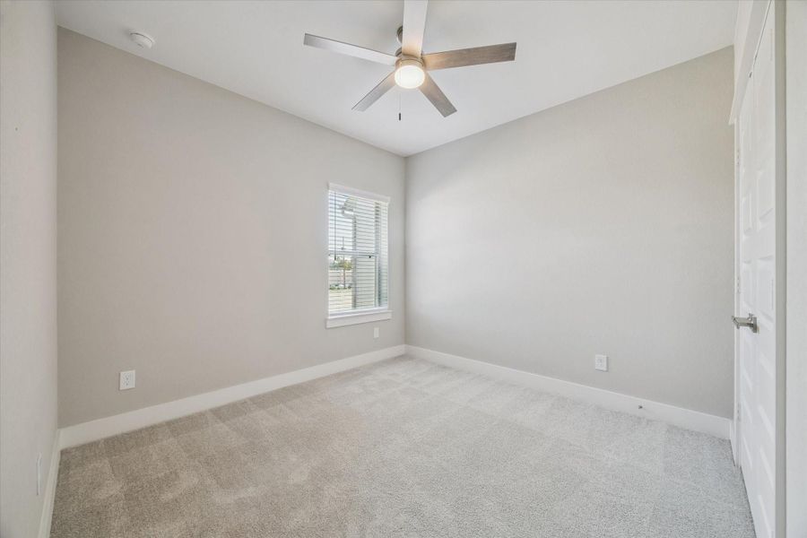 Spacious, unfurnished interior of a new home in Brittmoore Crossing, Houston (Image 11). Spacious, unfurnished interior of a new home in Brittmoore Crossing, Houston (Image 11).