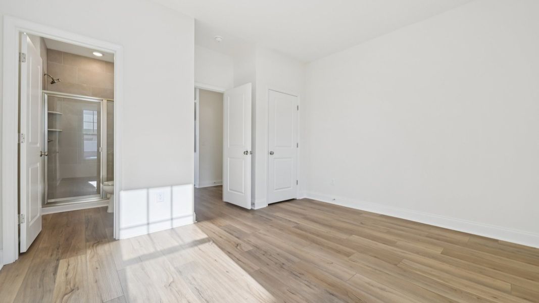 Representative furnished interior of a home built from the Norris by DRB Homes in Blake Pond, Lillington (Image 34).