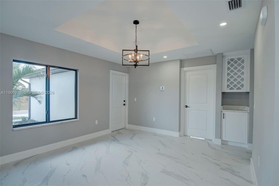 Spacious, unfurnished interior of a new home in , Lehigh Acres (Image 27).