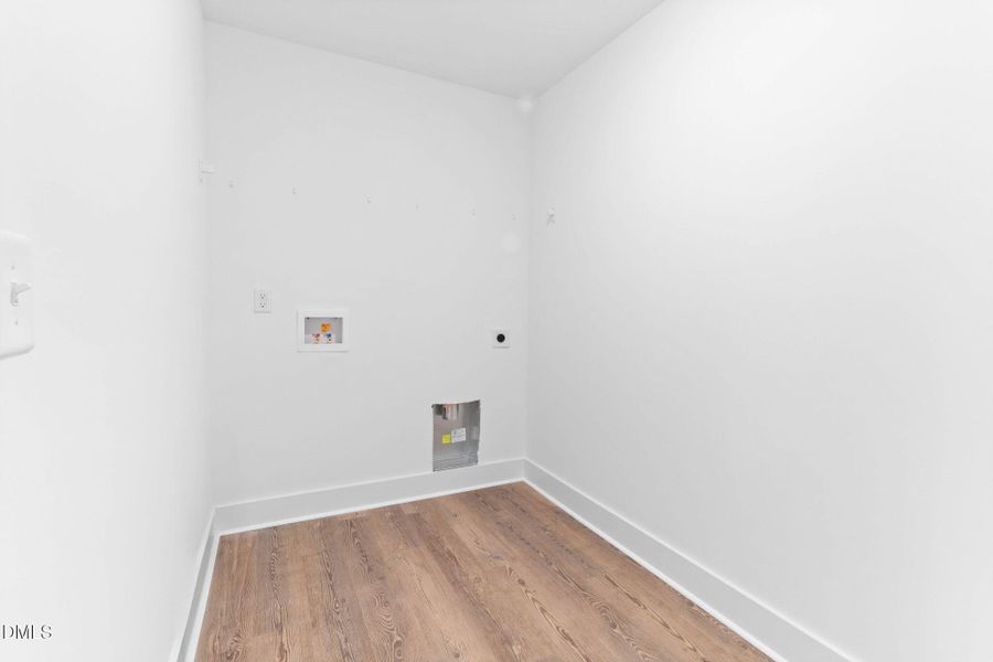 103-web-or-mls-IMG_1098RE 103-web-or-mls-IMG_1098RE