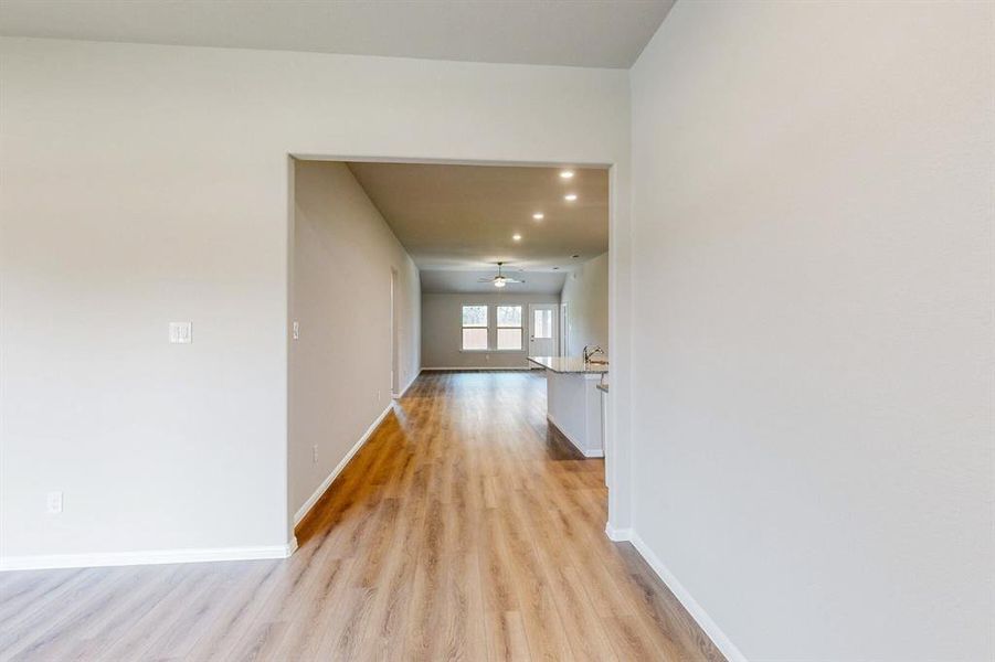 Spacious, unfurnished interior of a new home in Kings Way, Denton (Image 10).