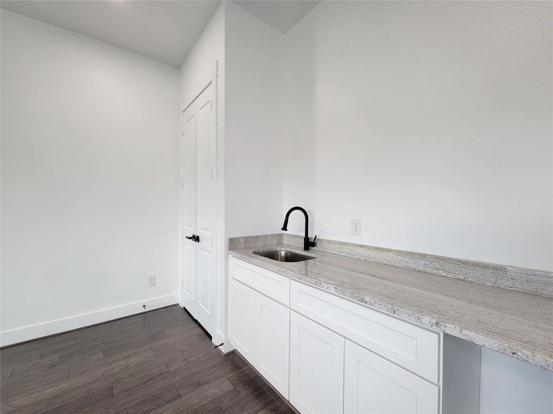 Furnished interior view inside a new home in , Houston (Image 11). Furnished interior view inside a new home in , Houston (Image 11).