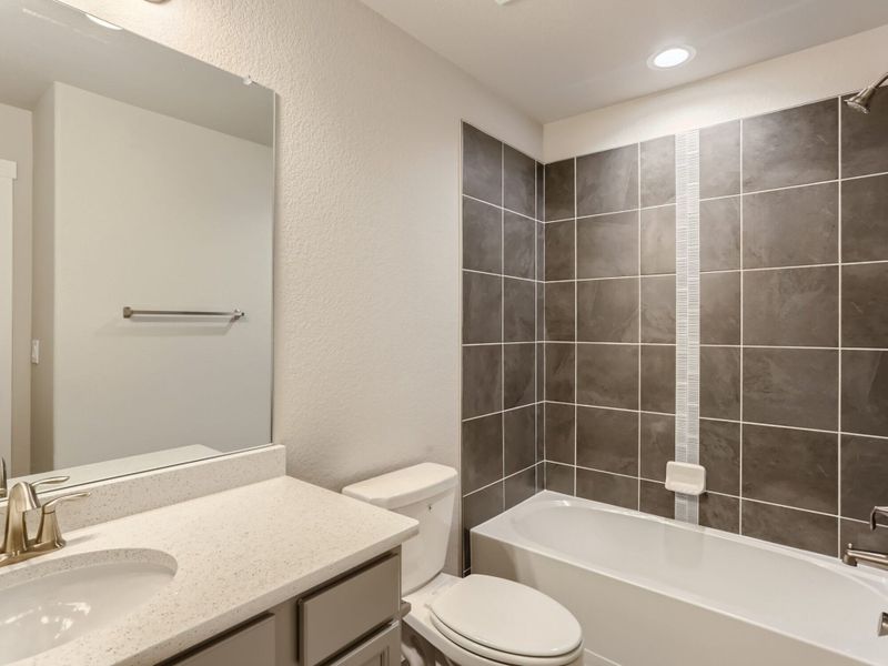 Representative furnished interior of a home built from the Pearl by View Homes in Lochbuie Station – Jewel Collection, Lochbuie (Image 30).