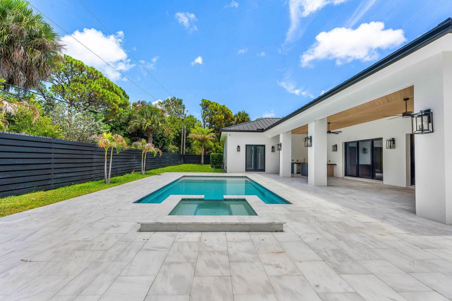 054-5701OldOrangeRoad-Jupiter-FL-33458-F