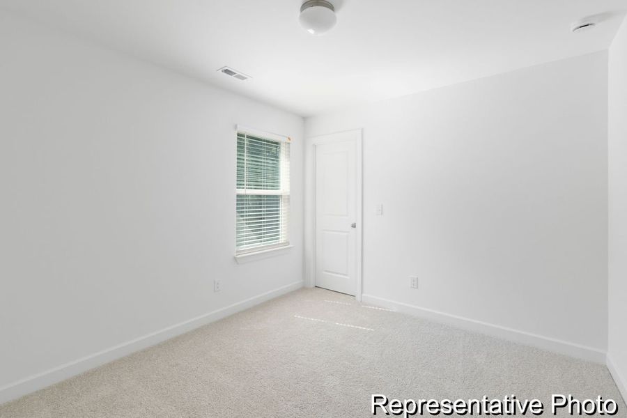Spacious, unfurnished interior of a new home in Morgan Hills, Albemarle (Image 18).