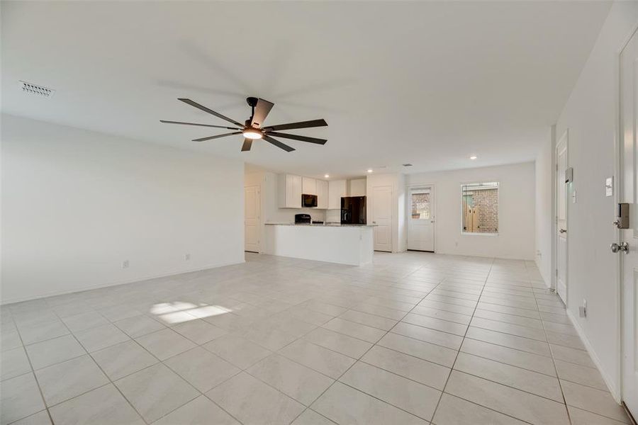 Spacious, unfurnished interior of a new home in , Forney (Image 10). Spacious, unfurnished interior of a new home in , Forney (Image 10).