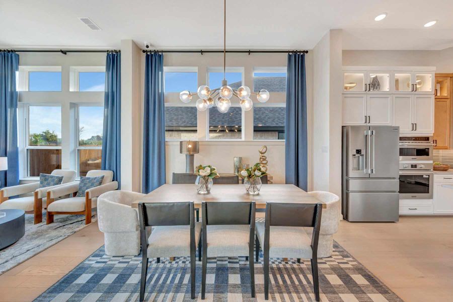 The Begonia - Dining