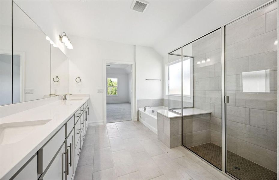 Full walk-in shower and tub combo Full walk-in shower and tub combo