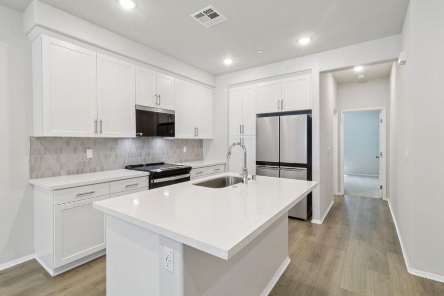 Furnished interior view inside a new home in Sundance Cove - Traditional Series, Crosby (Image 14). Furnished interior view inside a new home in Sundance Cove - Traditional Series, Crosby (Image 14).