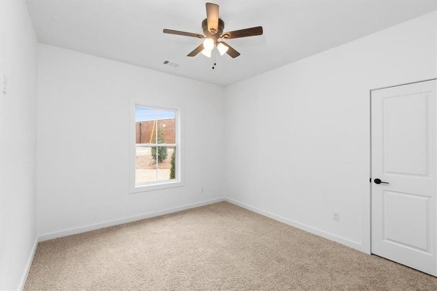 Spacious, unfurnished interior of a new home in , Monroe (Image 31).