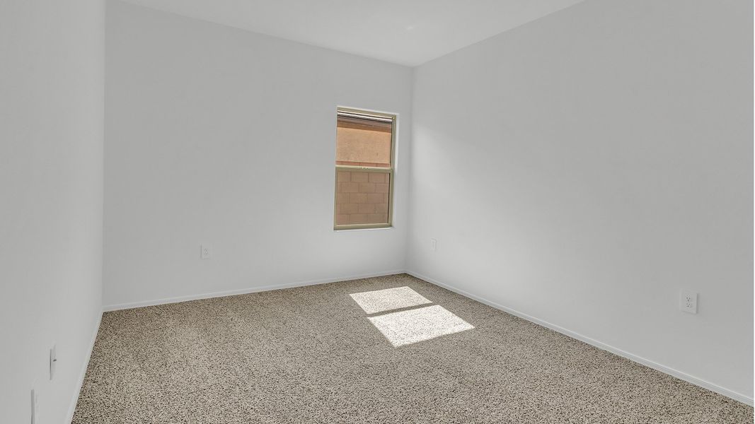 Spacious, unfurnished interior of a new home in Sycamore Vista, Vail (Image 29).