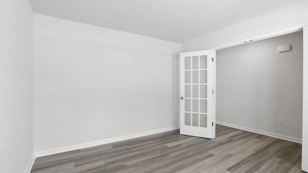 Spacious, unfurnished interior of a new home in Harrier Point, Woodruff (Image 15).