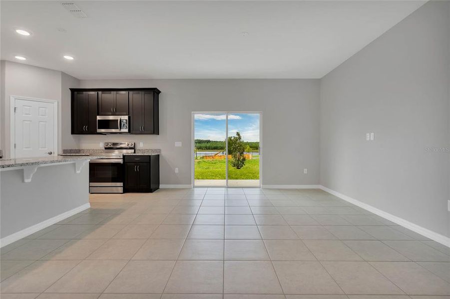 Spacious, unfurnished interior of a new home in Village at Windsor Reserve, Eagle Lake (Image 36). Spacious, unfurnished interior of a new home in Village at Windsor Reserve, Eagle Lake (Image 36).