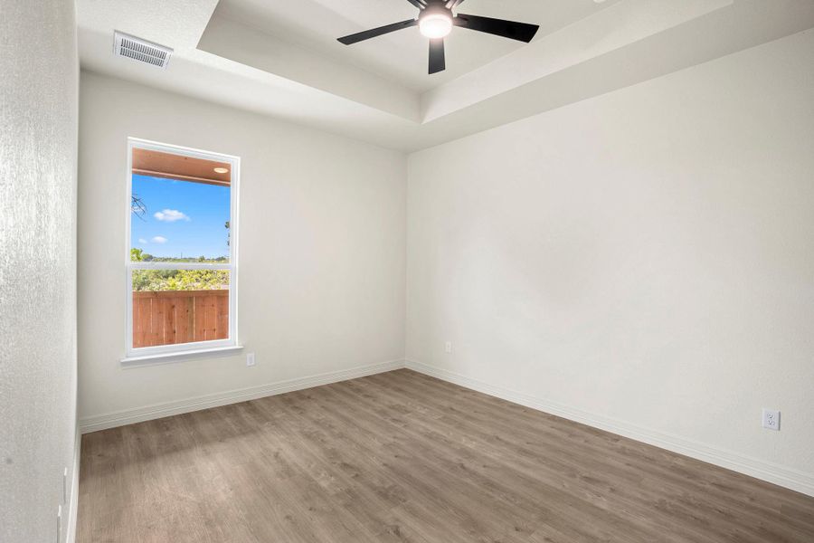 Spacious, unfurnished interior of a new home in , Killeen (Image 15).