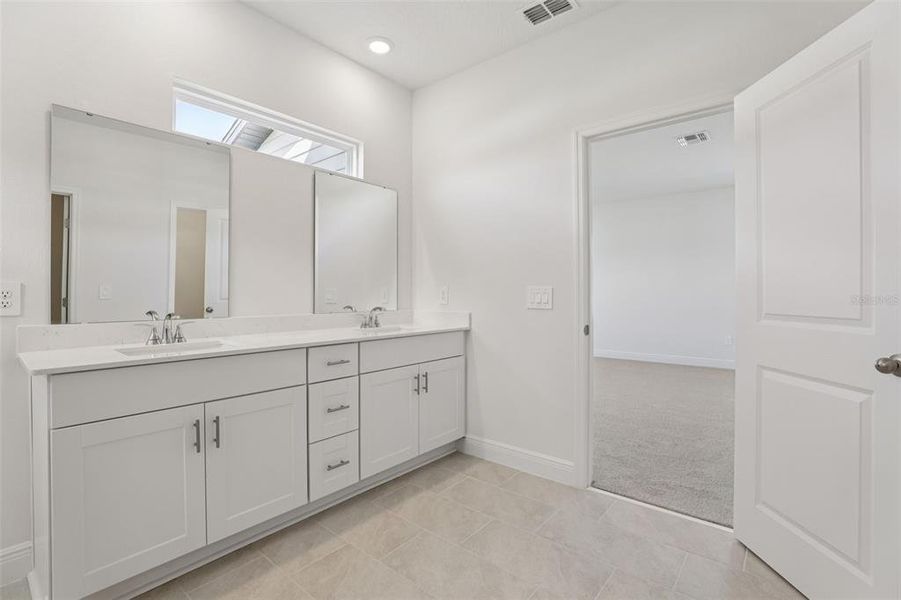 Furnished interior view inside a new home in Cyrene at Minneola, Minneola (Image 4).