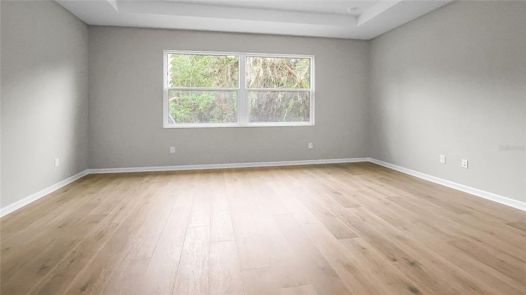 Spacious, unfurnished interior of a new home in Cresswind at Hammock Oaks, Lady Lake (Image 45). Spacious, unfurnished interior of a new home in Cresswind at Hammock Oaks, Lady Lake (Image 45).