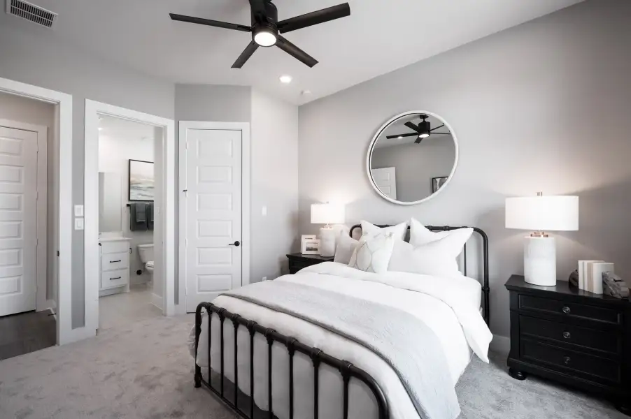 Furnished interior view inside a new home in Sienna 60’, Missouri City (Image 59). Furnished interior view inside a new home in Sienna 60’, Missouri City (Image 59).