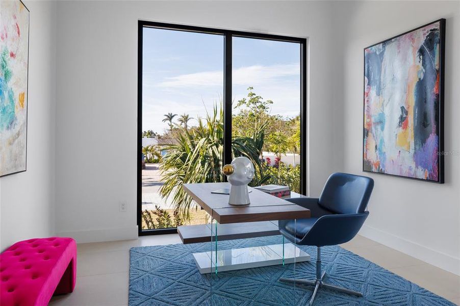Furnished interior view inside a new home in , Sarasota (Image 36).